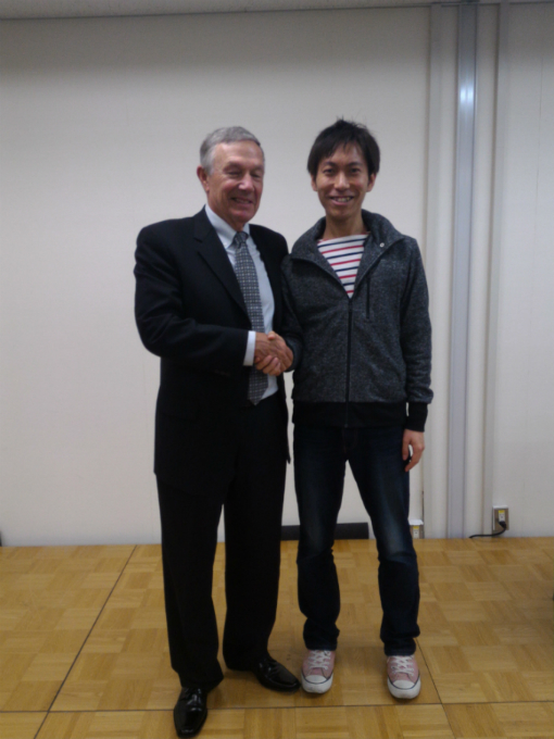 2015年マーク・シューベルト氏と一緒に。
